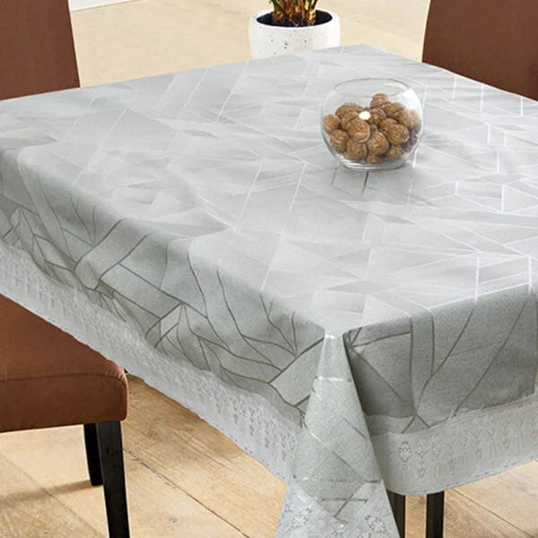 Sophistique Table Spread Cover