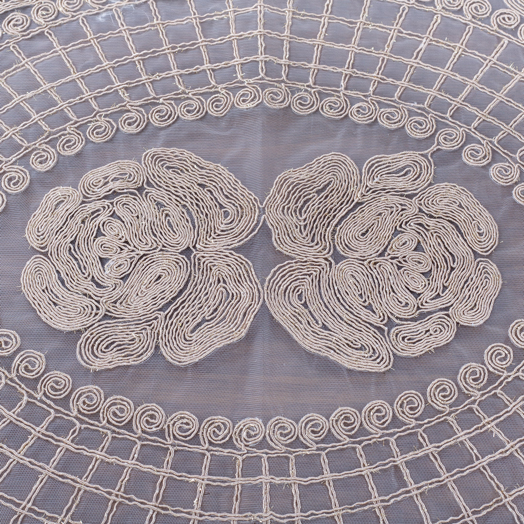 Victorian Grace Table Runner